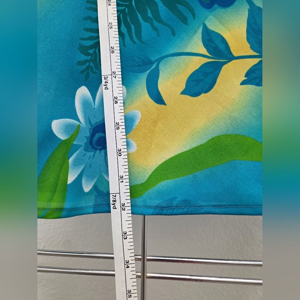 Tropical Top And Skirt - Picture 8 of 10